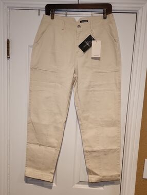 New Flamingals Cream Utility Cargo Crop Pants, NWT, Sz. Large